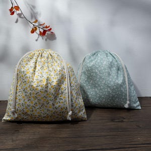 50pcs Floral Cotton Drawstring Bags, Custom Logo Gift Packaging