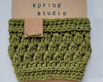 Crochet To-Go Cup Cozy; Travel Cup Yarn Sleeve for Coffee & Tea