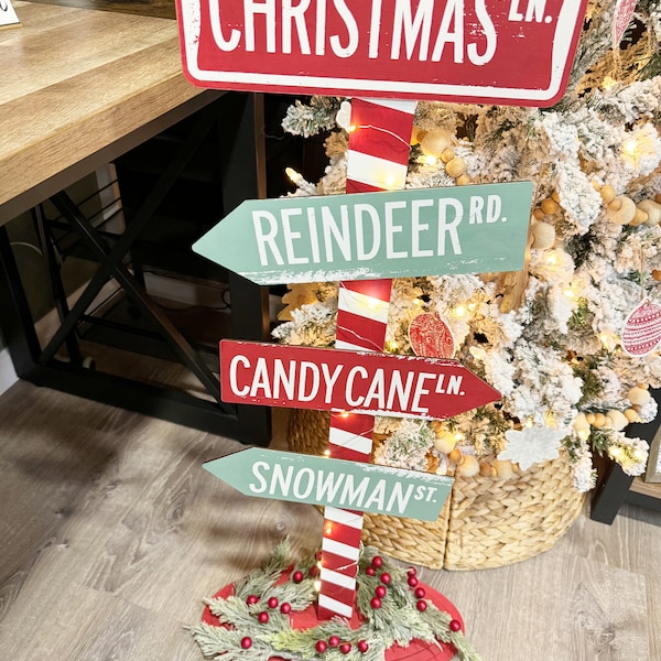 Christmas Lane Signs w/ Stand