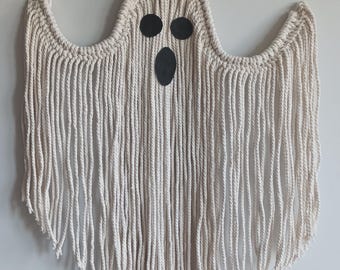 Halloween Macrame Ghost Wall Hanging, Spooky Decor