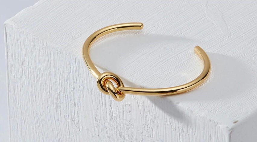 Celine Knot Bracelet - Etsy