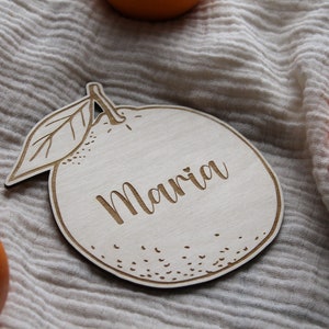 Personalisiertes Namenschild aus Holz, Orange Holzschild, Baby Geschenk aus Holz, Babyparty Geschenk, Hallo Welt Schild, Geschenk zur Geburt