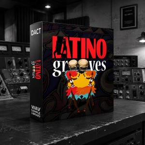 以下が含まれることがあります： 「Latino Grooves」と題されたWAVサンプルライブラリ用の長方形の箱。前面には太字の赤と白のテキスト、2つのコンガドラムのグラフィック、暗い模様の背景にオレンジと青の衣装を着た様式化された人物が描かれています。