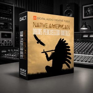 Könnte beinhalten: Eine rechteckige Box für eine digitale Audio-Sample-Bibliothek mit dem Titel Native American Drums Percussion Vocals. Das beigefarbene Cover zeigt die schwarze Silhouette einer Person mit Federschmuck, die eine Pfeife hält, einen fliegenden Adler und den Text DACT.