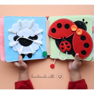 Gepersonaliseerd Mini Stil Boek Konijn, Baby Verjaardagscadeau, Druk Boek als Montessori Speelgoed, Activiteit, Cadeau voor baby en peuter