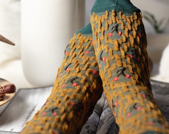 3D Relief Blumen Socken - Retro Stil, Vintage Muster, handgefertigt, Damen Socken,  Ostern, Frühling, Geschenkidee sie