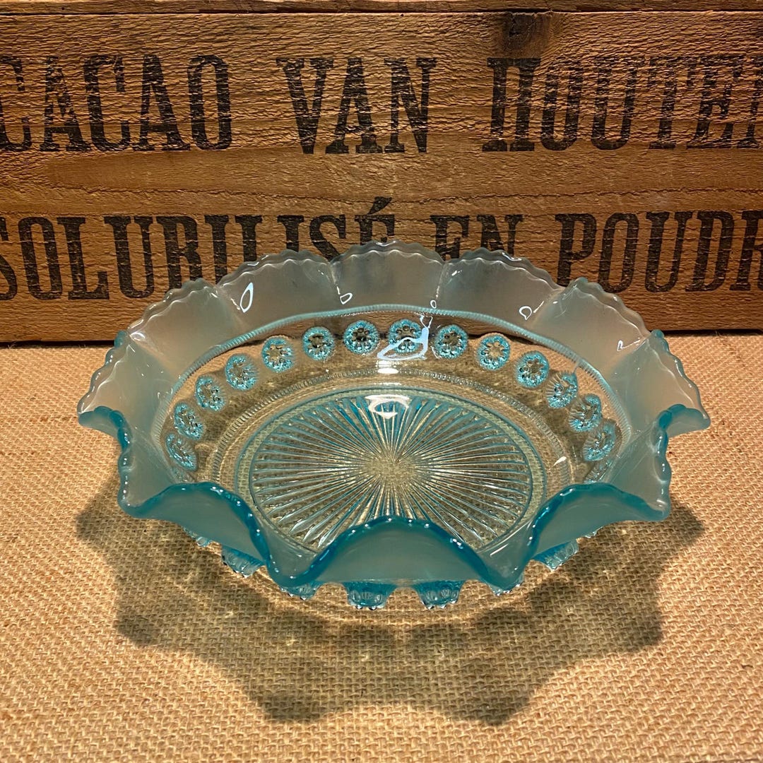 Prunt Vintage Davidson Aqua Blue Glass Blackberry Prunt Bowl - Etsy UK