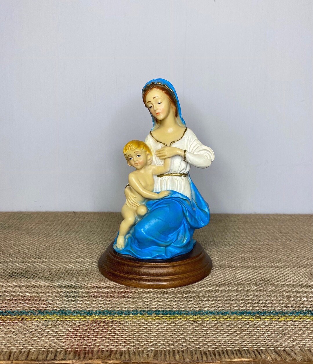 Vintage Italian Religious Resin Statue Virgin Mary and Baby Jesus - Etsy UK