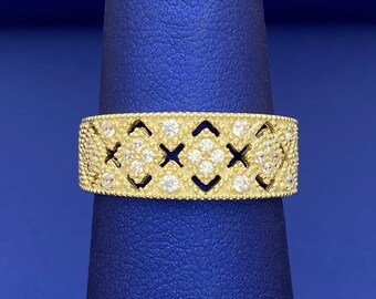 Solid 10k Gold Vintage Style Ring with Cubic Zirconia Stones | Size 7 | Trendy Women's Ring