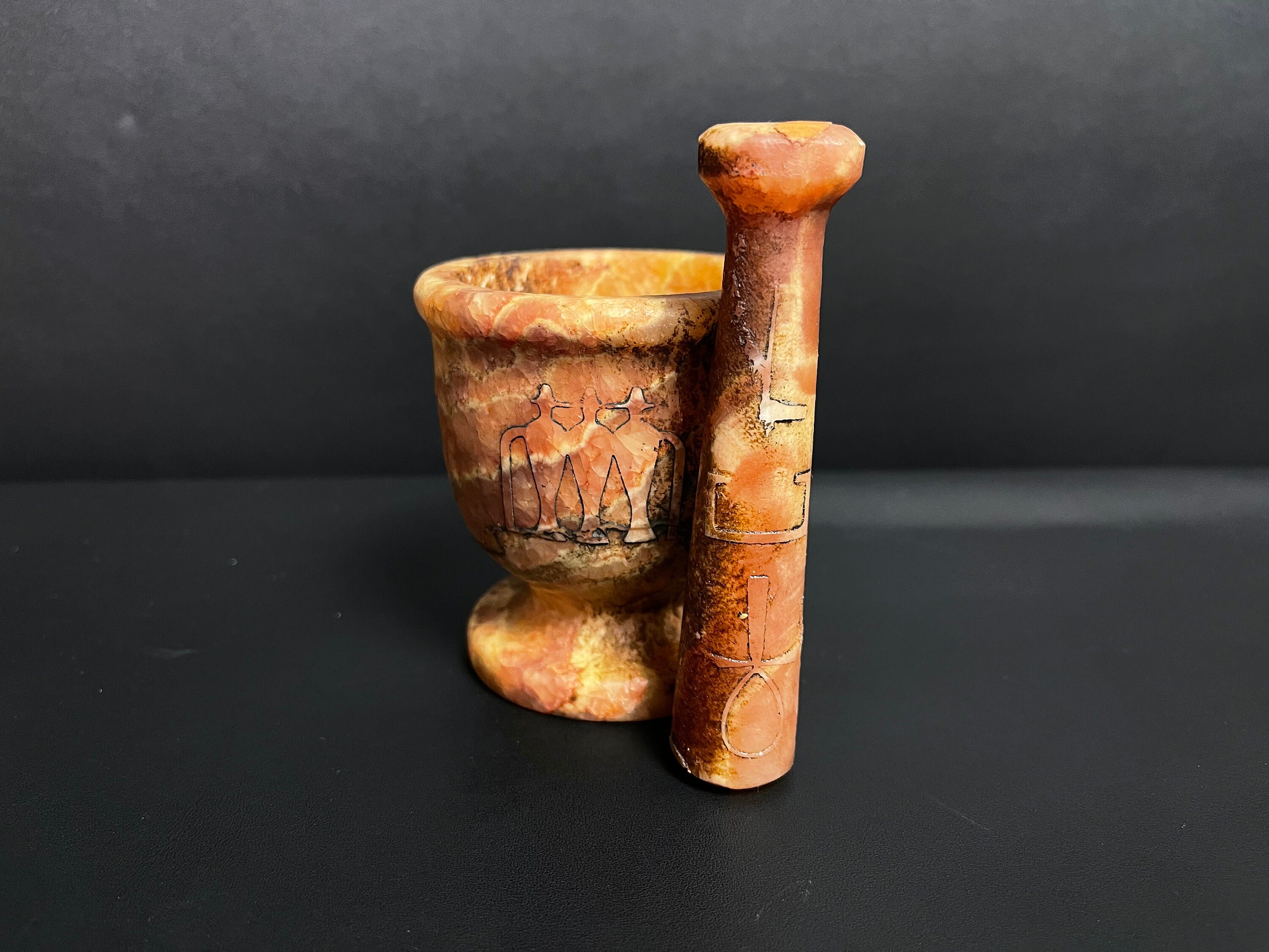 Mortier Et Pilon Uniques,
