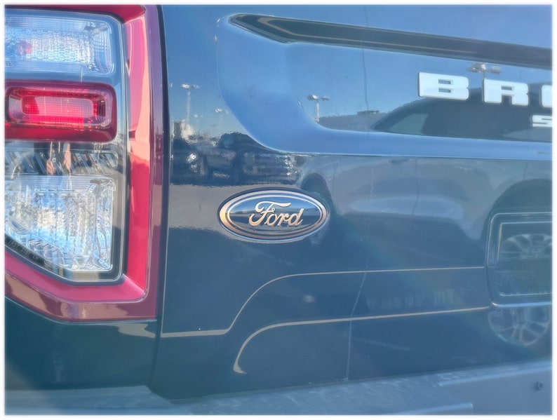 2021-2024 Bronco Sport Emblem Overlay Please read description before purchasing Change the color of the emblems on your Tailgate image 5