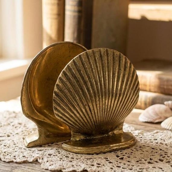 Vintage Solid Brass Shell Bookends Pair Coastal Hollywood Regency Clam Scallop Nautical Decor