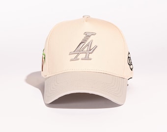 Reference LA Cream/Silver Snapback Brand New