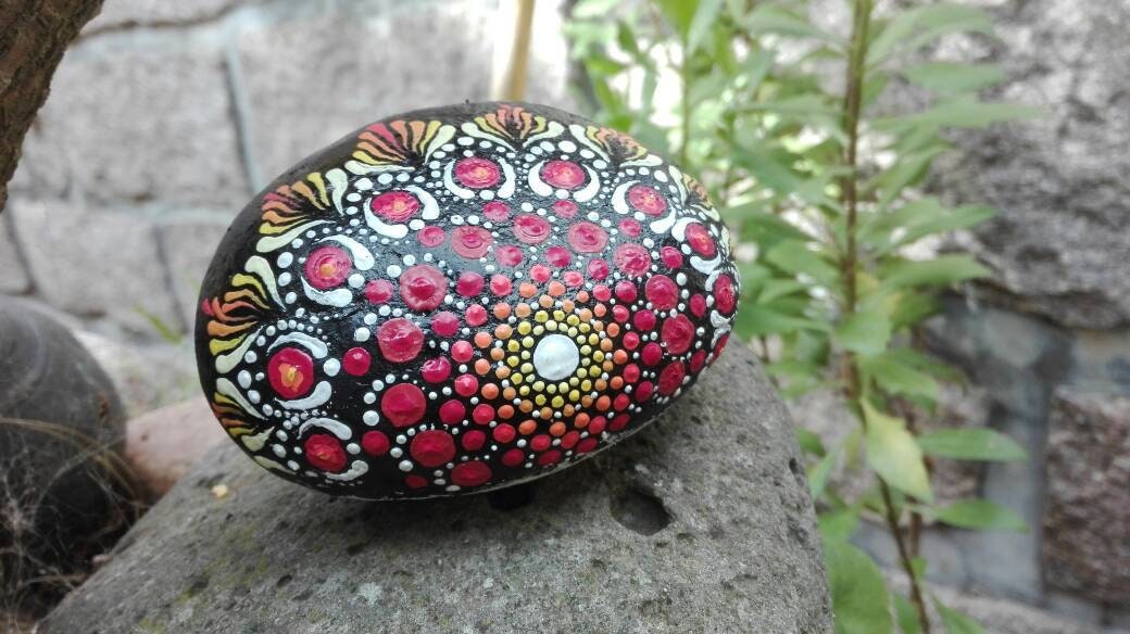 Arte de patio decoración de piedra pintado a mano | Etsy
