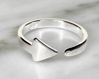 925 Silver Arrow Ring: Adjustable Minimalist Jewelry
