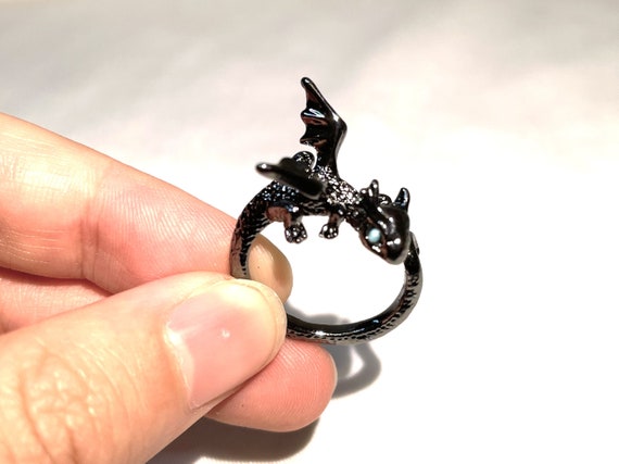 Dragon pet ring discount