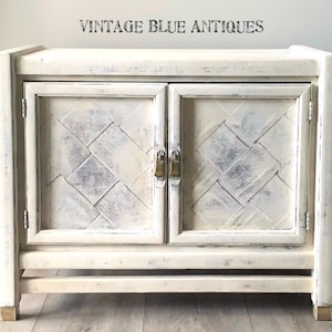 Vintage Wooden Nightstand with Dresser, Hand Painted  Shabby Chic Side/End Table, Antique Furniture, Vintage Sofa Table,