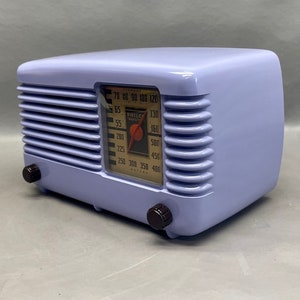 VRS0063 1948 Philco Mid Century Radio Model 48-200.  Beautiful and Restored! FREE Shipping! Vintage Radio Mid Century Radio Tube Radio