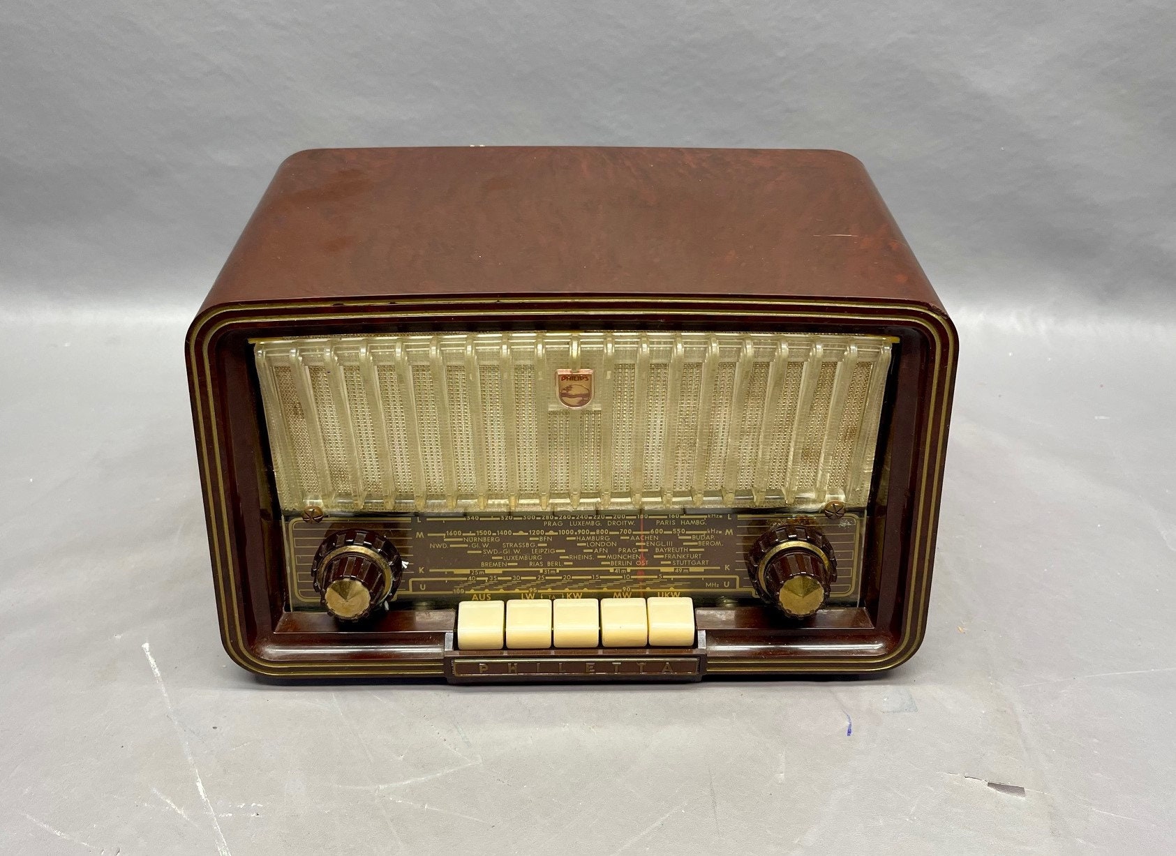 1958 Philips Radio Model 273. Restored and Working FREE Shipping 