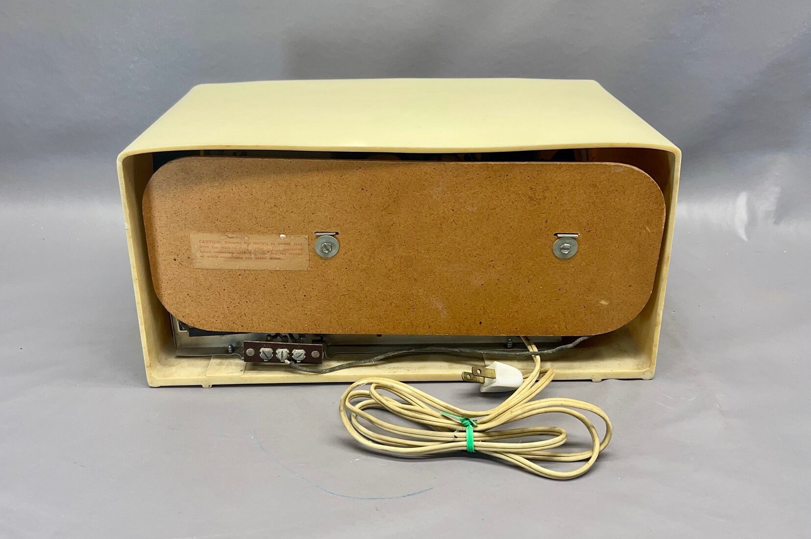 1956 Silvertone AM/FM Radio Model 4206. Restored and Working