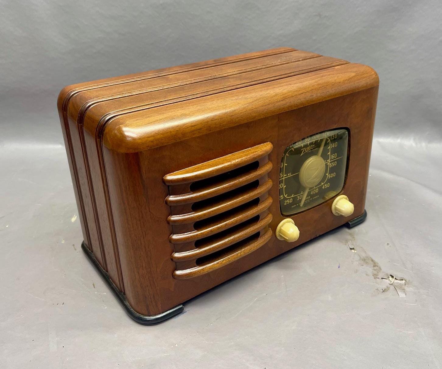 アンティークラジオ2個セット　old radio  コレクション アンティークラジオ2個セット old radio コレクション