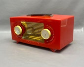 Rare 1955 Zenith Radio Model M510. FREE Shipping Restored and Working Mid Century Radio. Vintage Radio. Antique radio.