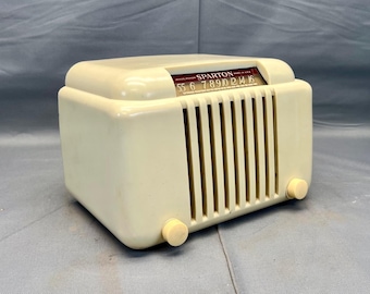 VRS0359 1947 Sparton Radio Restored and Working. FREE Shipping! Vintage Radio Mid Century Radio Tube Radio