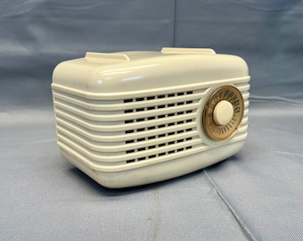 VRS0028 1952 Westinghouse Mid Century Radio. Wunderschön, restauriert und funktionsfähig! KOSTENLOSER Versand! Vintage Radio Mid Century Radio Röhrenradio