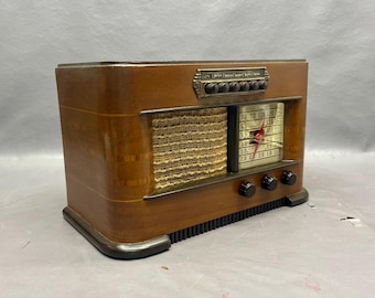 VRS0075 Rare 1941 Philco Radio Model 41-225.  Mid Century Radio.  FREE Shipping.  Antique Radio. Vintage Radio. Mid Century Radio.