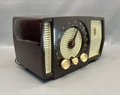 1951 Zenith AM FM Bands Radio Restored and Working. FREE Shipping