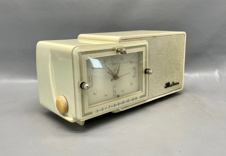 1957 Bulova Clock Radio Restored and Working. Iconic Styling Etsy