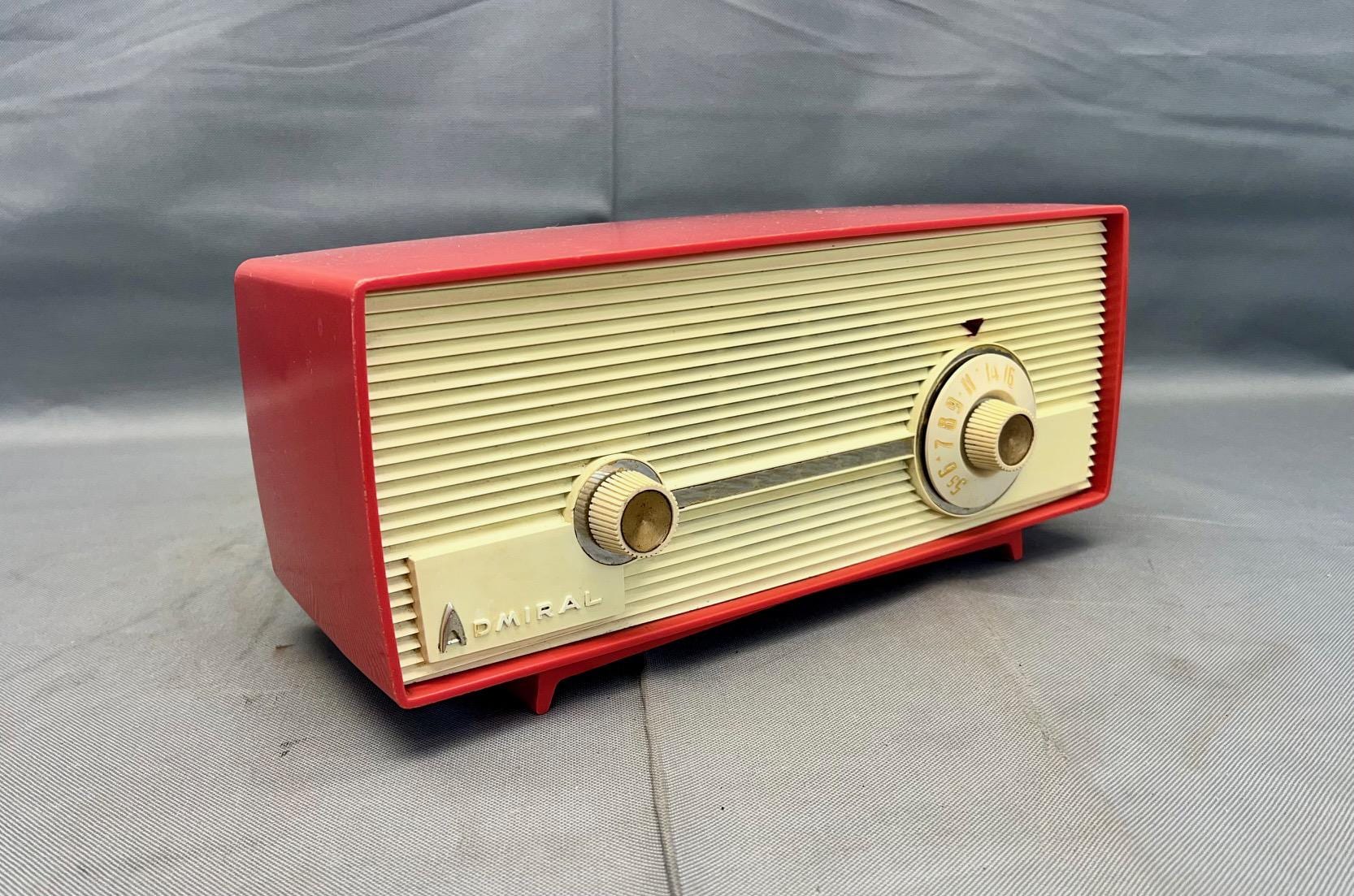 vintage 50s radio 激レア　オンブック品 1958 Radio - Etsy Canada