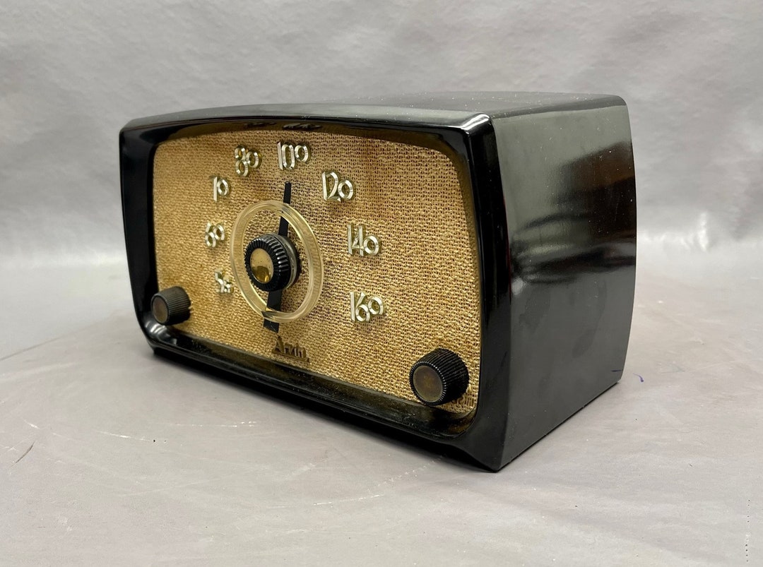 1954 Arvin Radio Model 651T. Restored and Working. FREE Etsy Canada