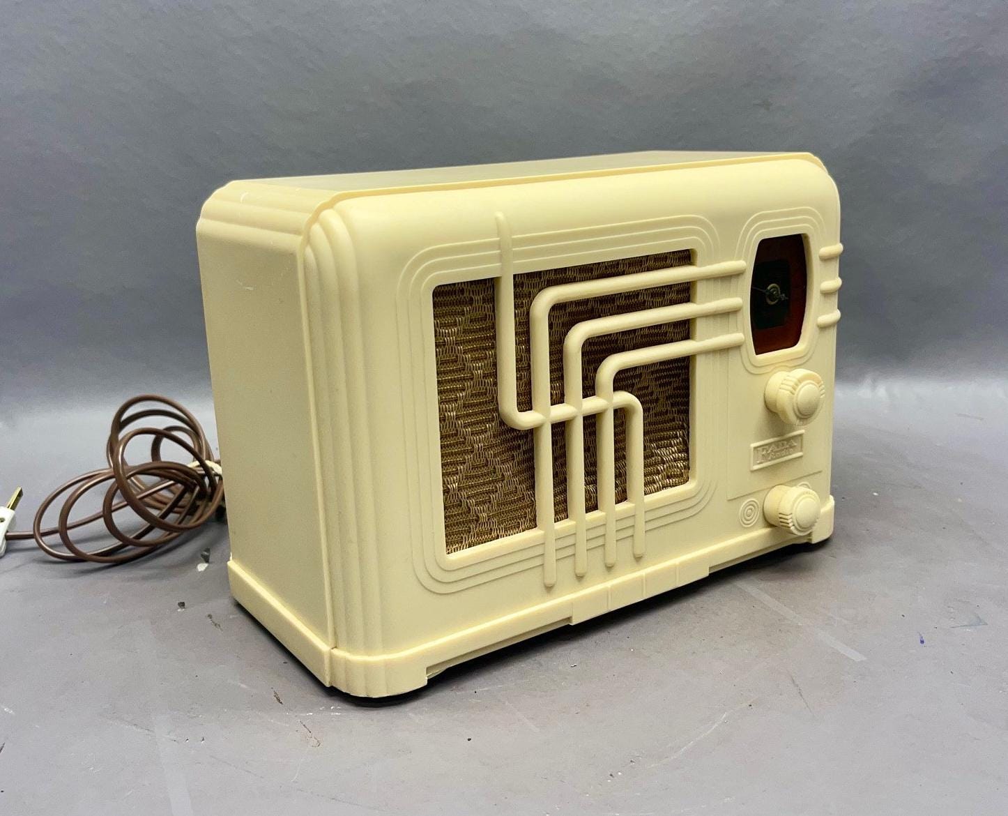 Fada Radio - Etsy Fada Radio - Etsy