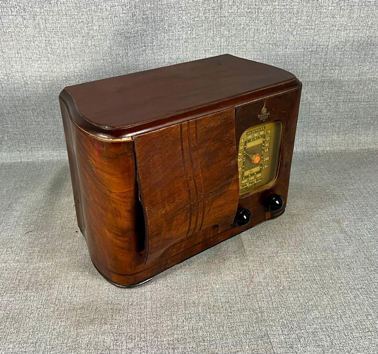 Antique Art Deco Radio - Etsy