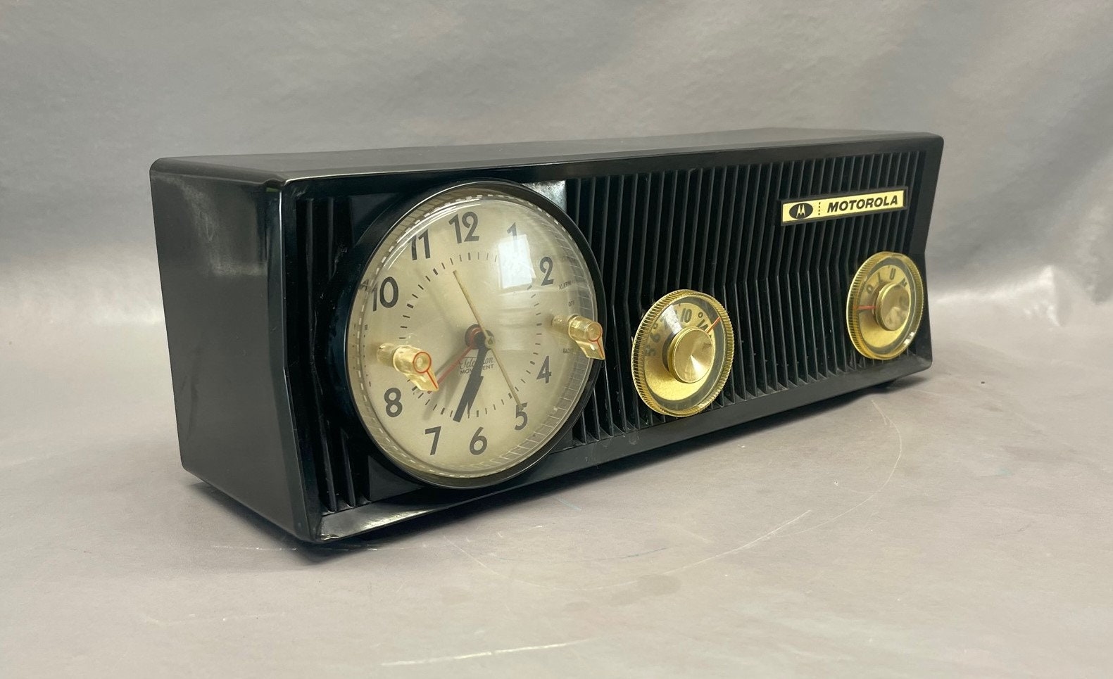1956 Motorola Clock Radio restaurado y funcionando. Estilo iconico Envio GRATIS Vintage Radio Mid Century Radio Tube Radio Etsy Mexico