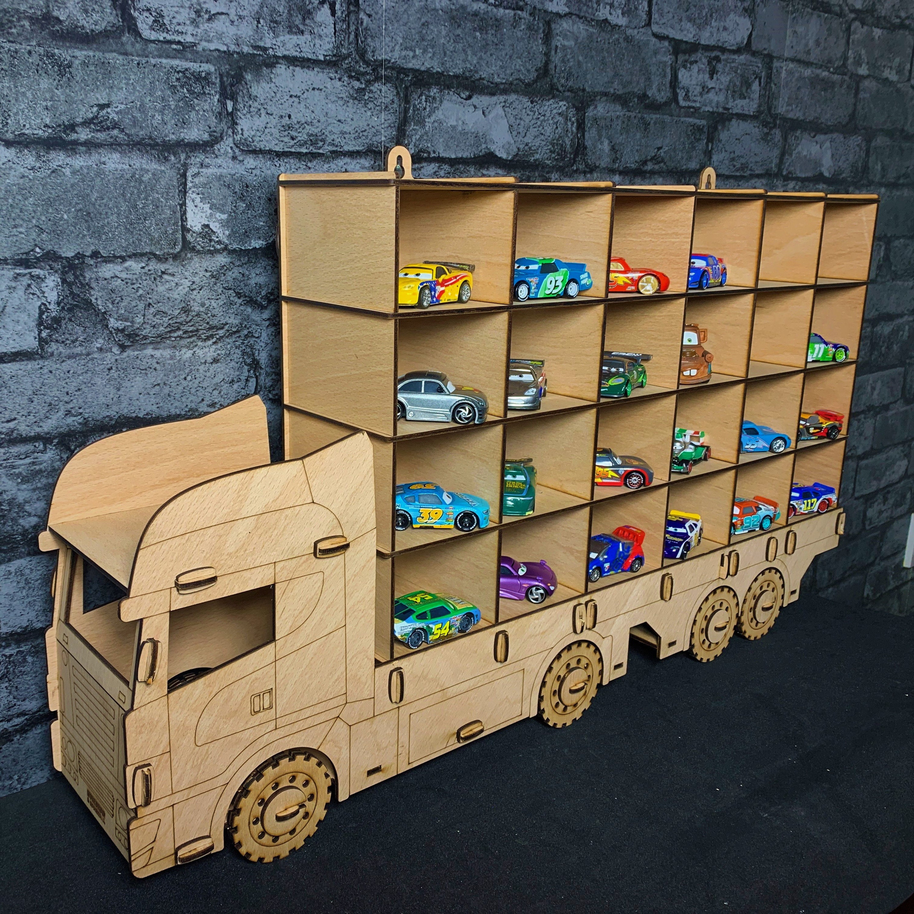 Rangement de voitures jouets tracteur étagère de camion de garrage en bois  -  France