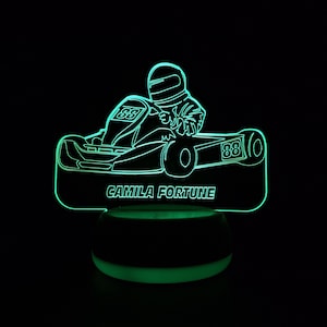 パーソナライズされたゴーカートLEDナイトライト - カートファンへのカスタムレーシングギフト - モータースポーツ装飾 - トラックレーサーナイトライト - ゴーカートギフト
