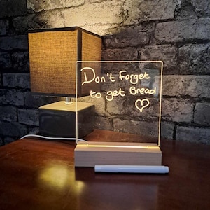 Tablero de notas iluminado para decoración del hogar, tablero de mensajes LED 3D personalizable con bolígrafo, tablero de borrado en seco acrílico con luz y soporte