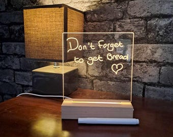Illuminated Note Board for Home Décor, Customisable 3D LED Message Board with Pen, Acrylic Dry Erase Board with Light and Stand