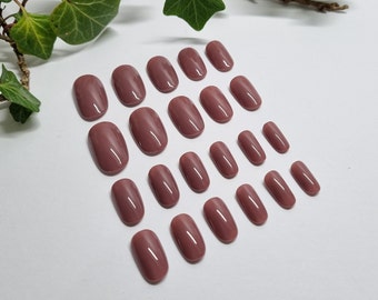 Pink Chocolate Short Press On Nails, Full Set of 22