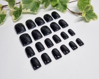 Jet Black Press On Nails, Full Set of 22