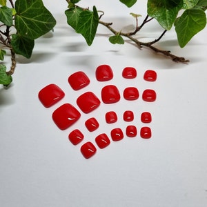 True Red Press On Toenails, Full Set of 20
