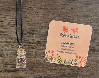 Love & Attract Spell Jar-ketting | Liefdesspreuk | Attractiespreuk | Altaar | Heksencadeaus | Ketting:
