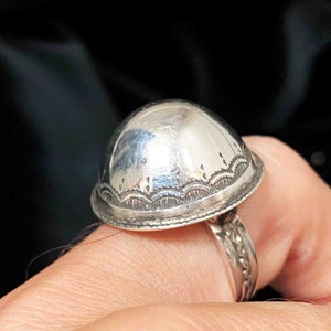 Traditional Tuareg ring in 925 silver grain of sand