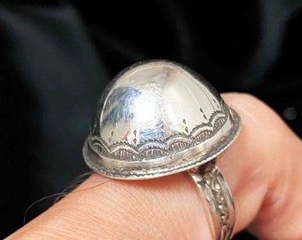 Traditional Tuareg ring in 925 silver grain of sand