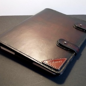 Custodia in pelle per reMarkable 2. Custodia in pelle per tablet. Custodia in pelle fatta a mano