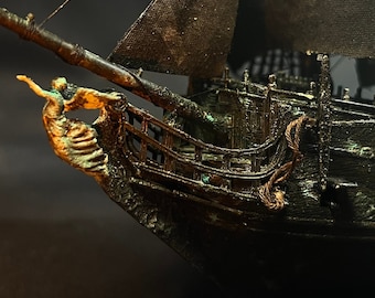 Pirates of the Caribbean Black Pearl Model Ship 53 cm Sailing -LIMITED QUANTITY -