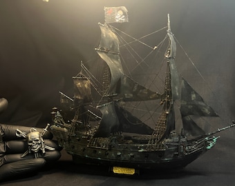 Model Ship Black Pearl - Pirates of the Caribbean