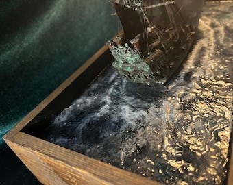 Miniature Ship Black Pearl Handmade Epoxy Base Diorama from Pirates of the Caribbean Ship Model Jack Sparrow's Ship Model